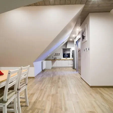 Goscinne Pod Cuprona