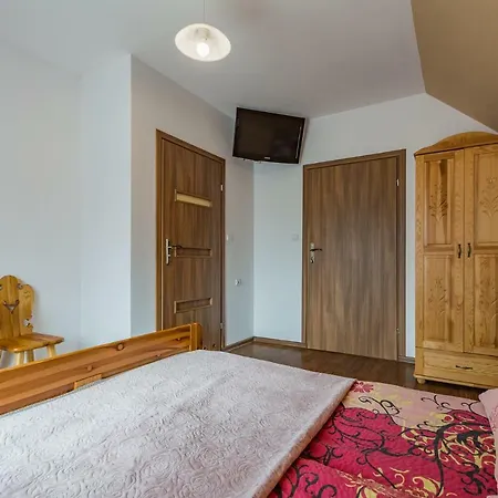 Rum i privatbostad Goscinne Pod Cuprona *